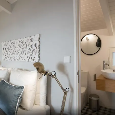 Rose Apartment