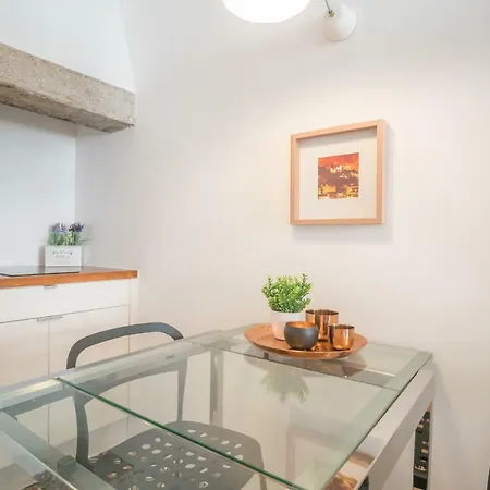 Rose Apartment *